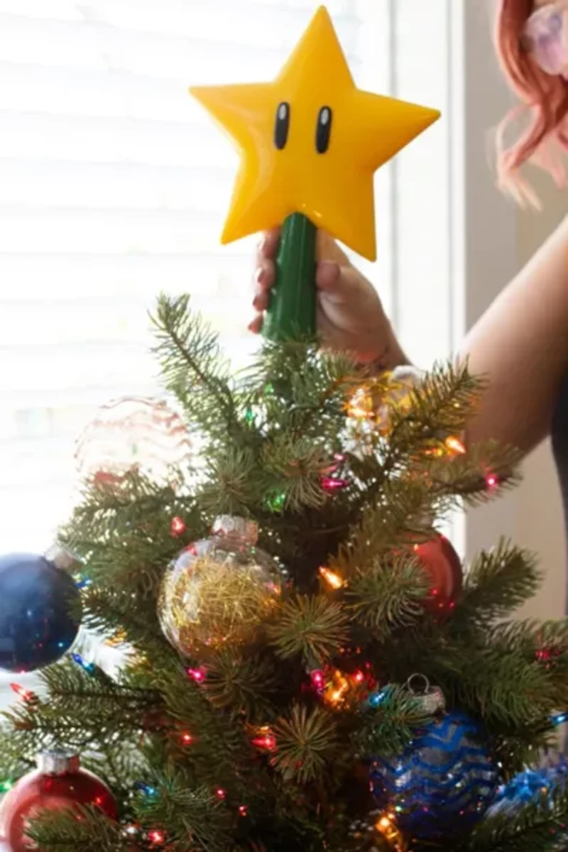 Super Mario Bros. 7" Light-Up Holiday Tree Topper