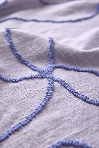 Wild Bows Tufted Throw Blanket