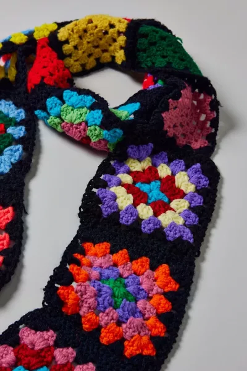 THE SERIES X ReMADE By UO Granny Square Scarf