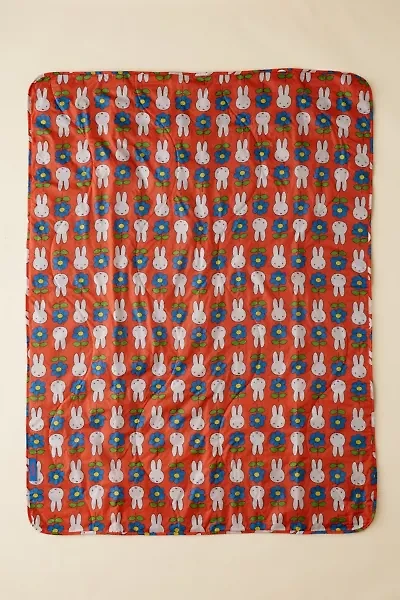 BAGGU & Miffy Puffy Quilted Picnic Blanket