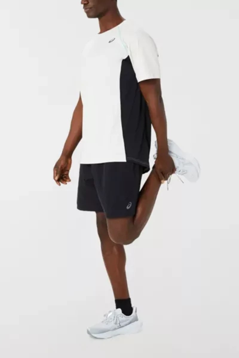 ASICS Actibreeze 7in Woven Running Short