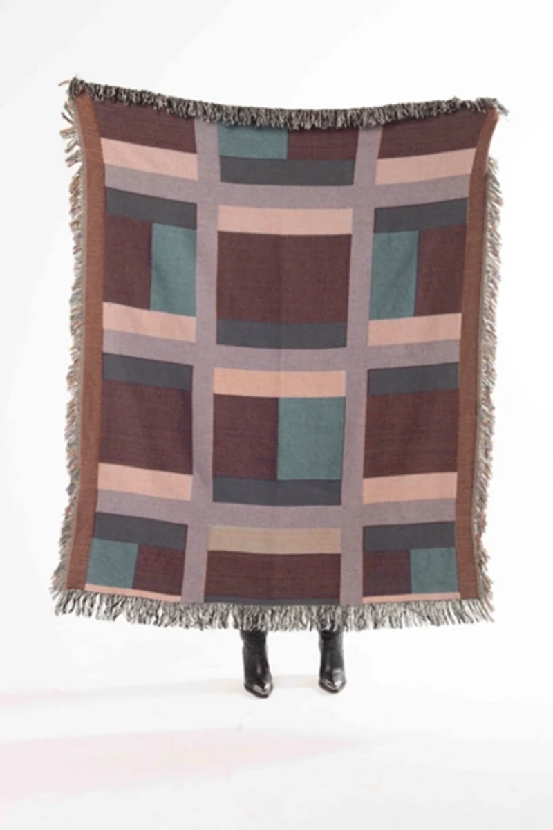 Clr Shop Quilted Woven Throw Blanket