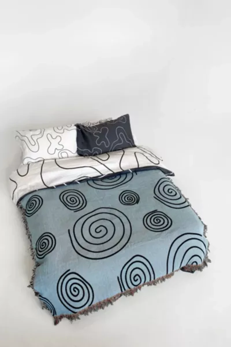 Ctrl Shop Twirls & Swirls Woven Throw Blanket