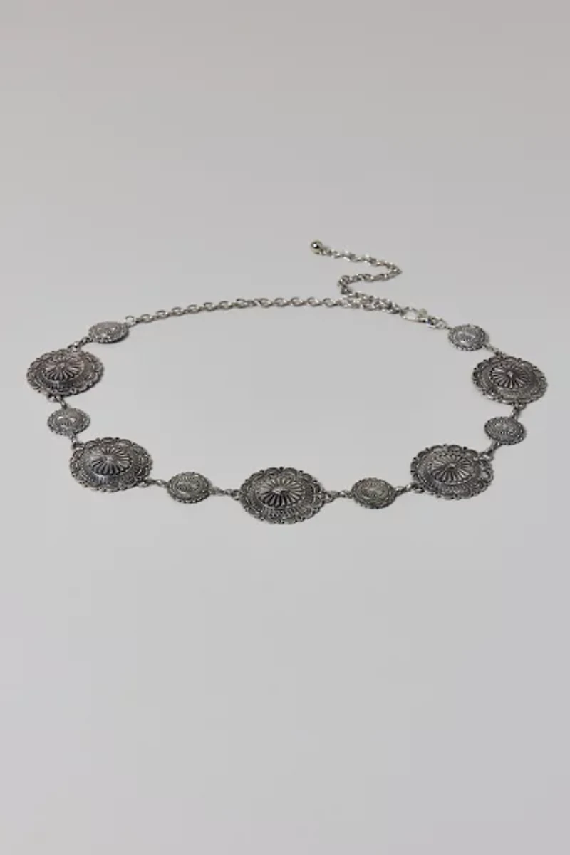 Distorted Western Circle Metal Chain Belt