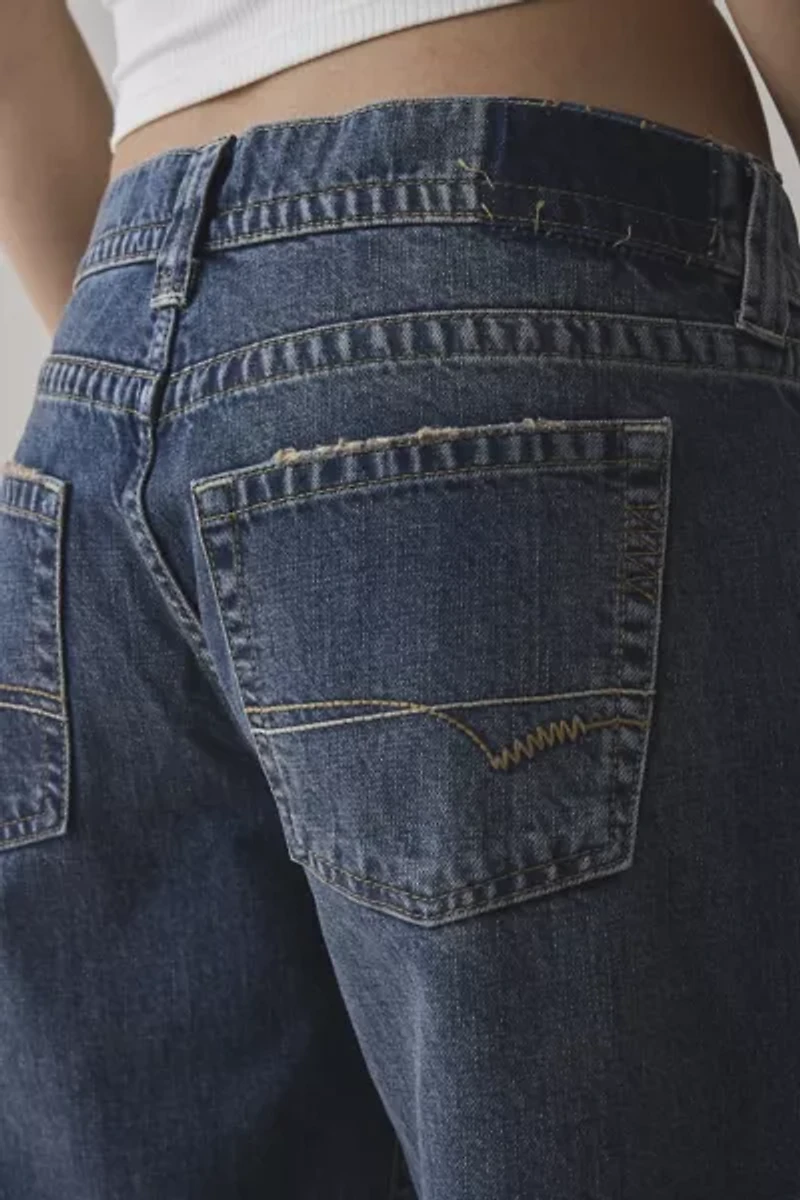 BDG Kayla Low-Rise Capri Jean