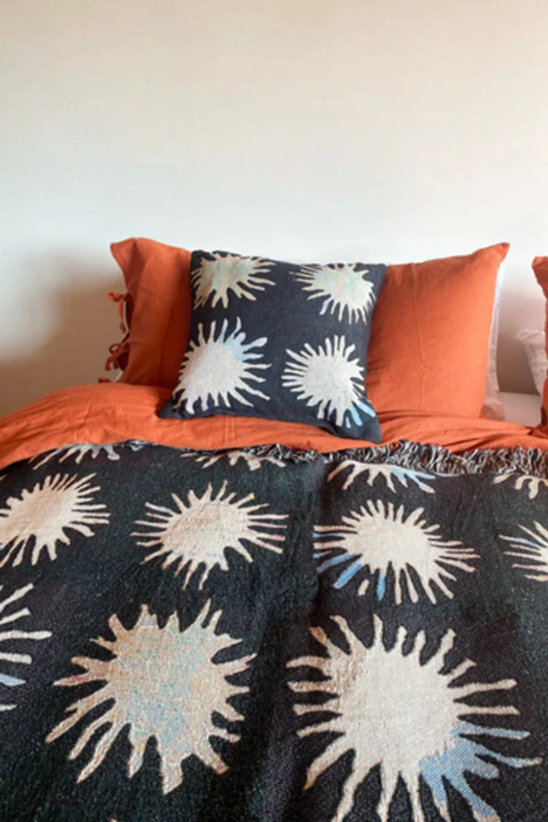 Clr Shop Sunburst Woven Throw Blanket