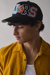 Mitchell & Ness NBA San Antonio Spurs Hyper Type Logo Hat