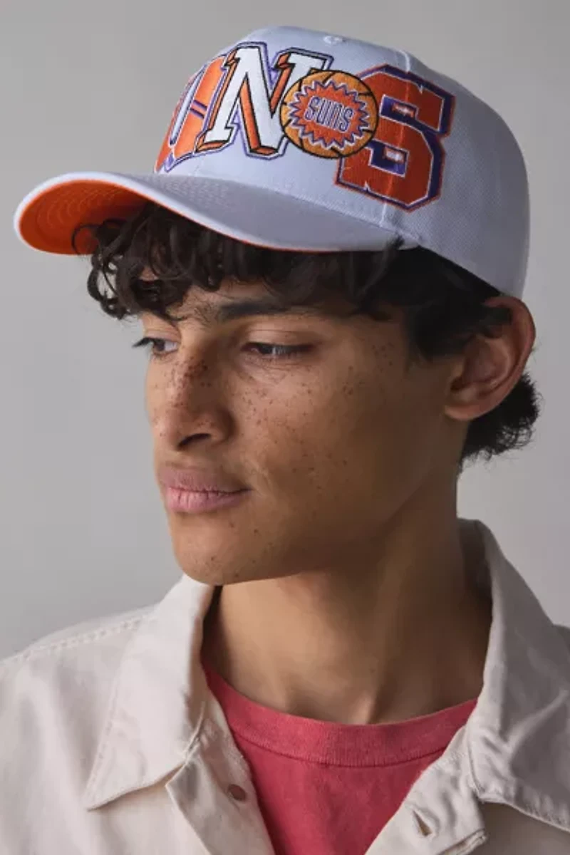 Mitchell & Ness NBA Phoenix Suns Hyper Type Logo Hat