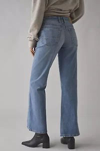 BDG Teo Relaxed Low-Rise Bootcut Jean