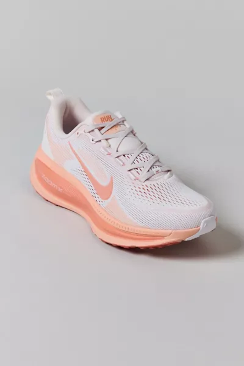 Nike Vomero 18 Women's Sneaker