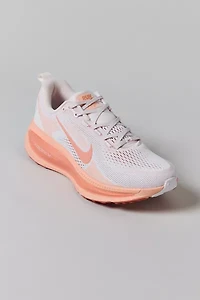 Nike Vomero 18 Women's Sneaker