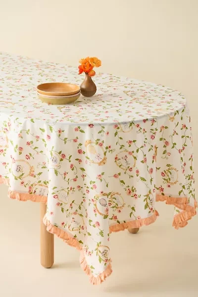 Printed Ruffle Edge Tablecloth