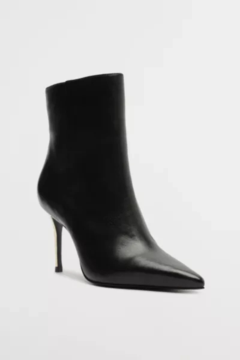 Schutz Mikki Casual Ankle Bootie