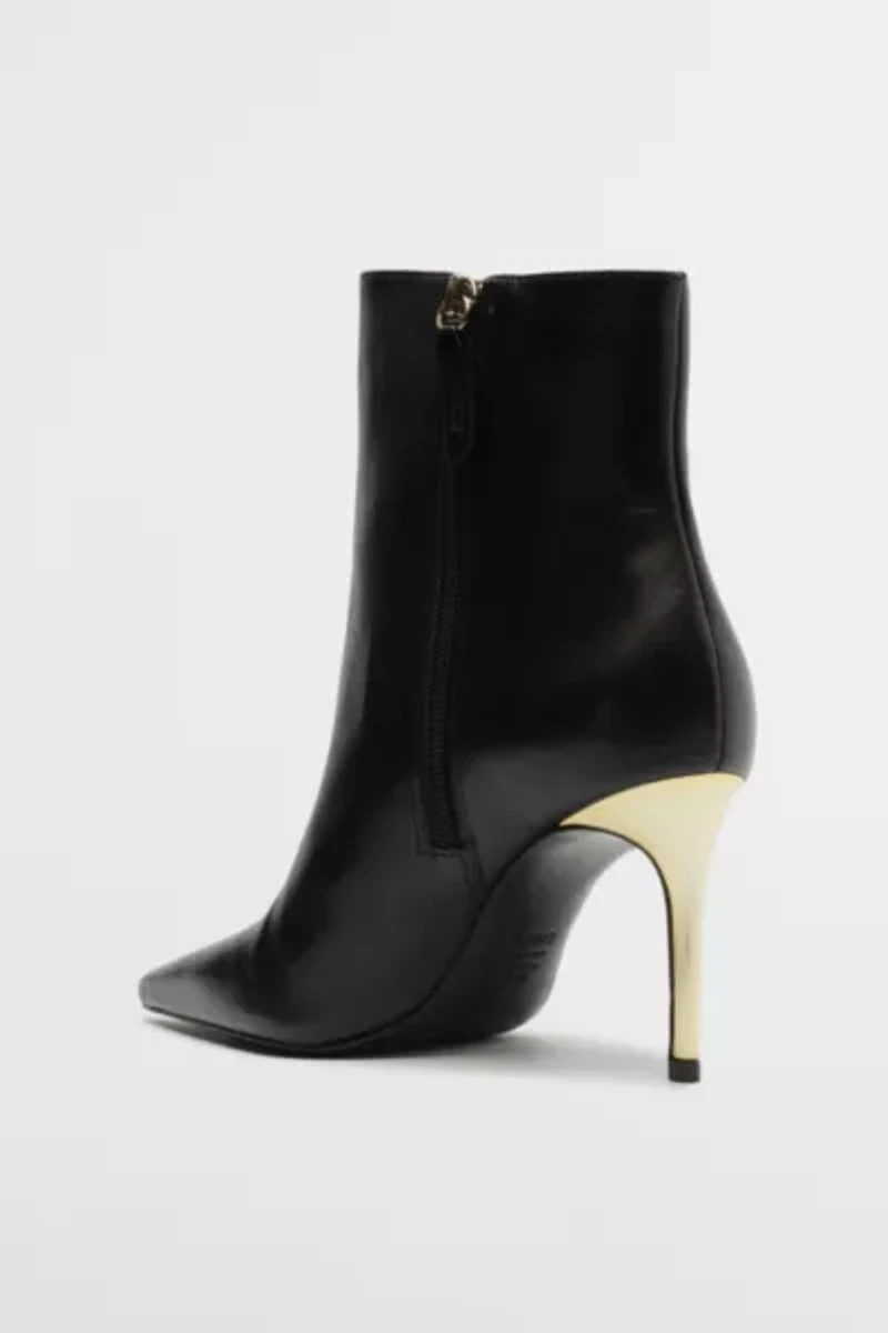 Schutz Mikki Casual Ankle Bootie