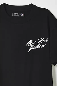 Pro Standard UO Exclusive MLB New York Yankees Team Logo Tee