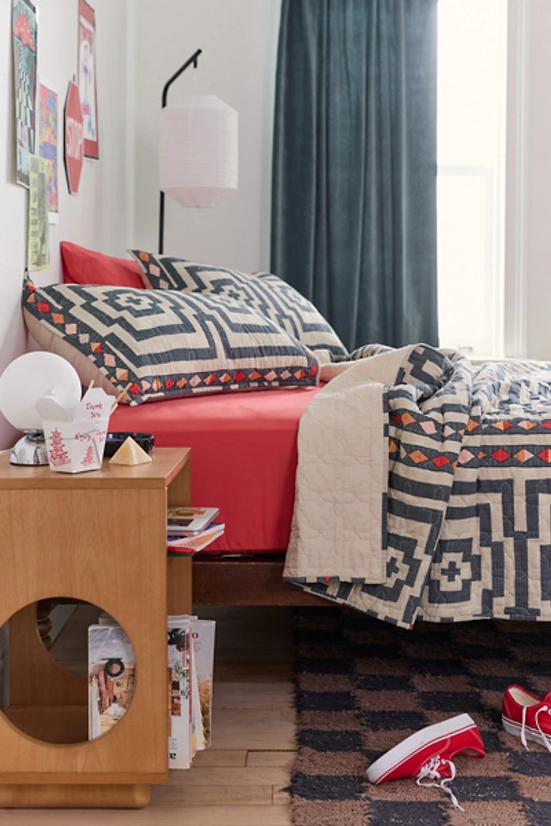 Jungalow Hypnotic Quilt Set