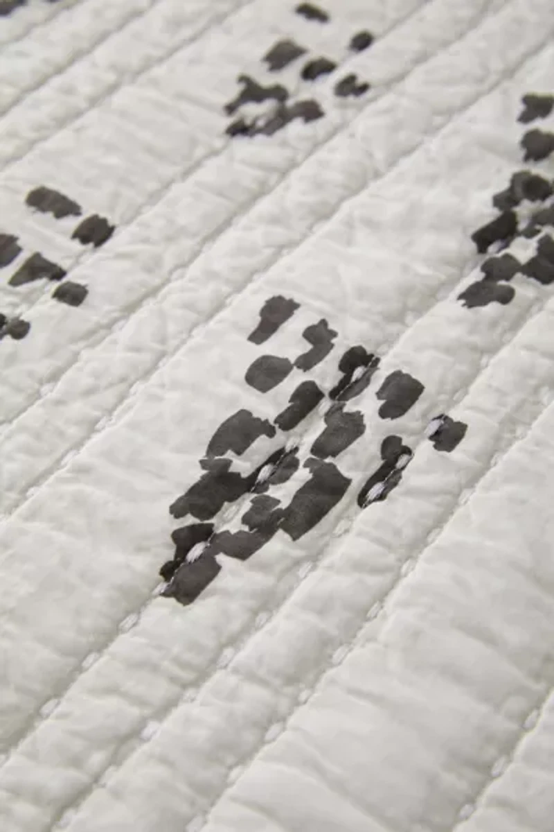 Jungalow By Justina Blakeney Prosperity Quilt Set