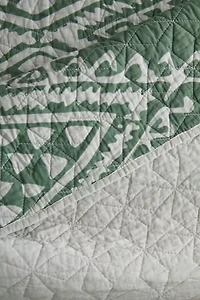 Jungalow By Justina Blakeney Aisha Quilt Set