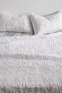 Jungalow Hamsa Quilt Set