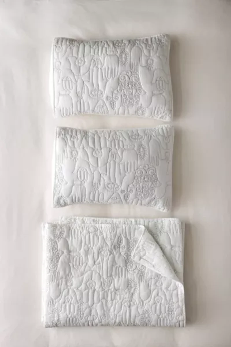 Jungalow Hamsa Quilt Set