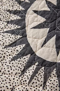Jungalow Soleil Quilt Set
