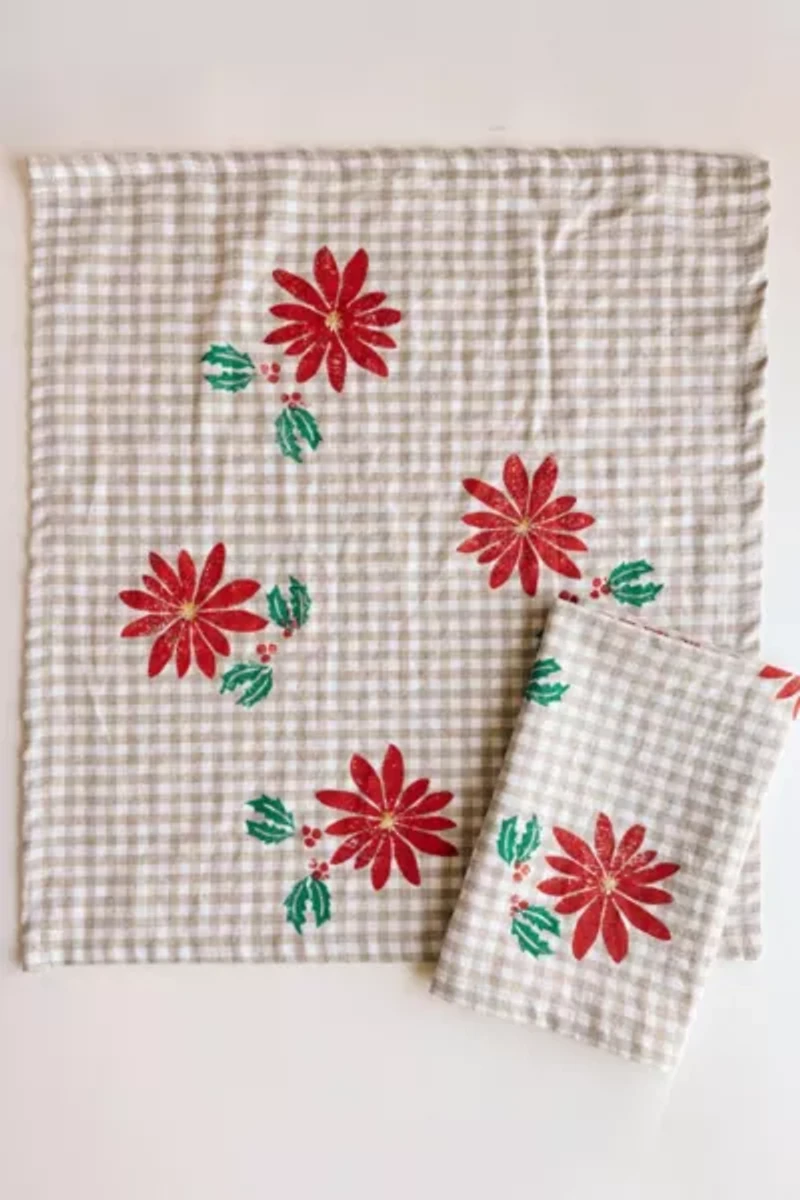 Julie Peach Block Printed Poinsettia Napkin Set