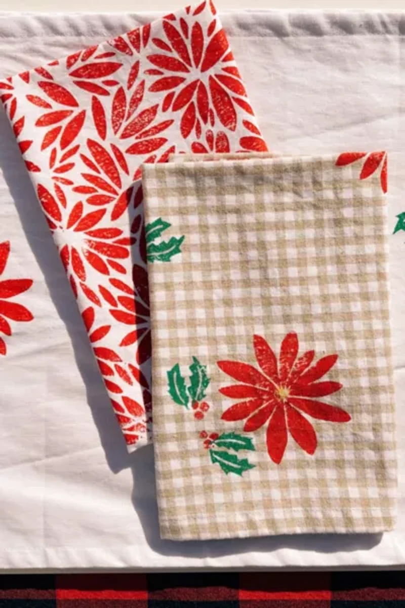 Julie Peach Block Printed Poinsettia Napkin Set