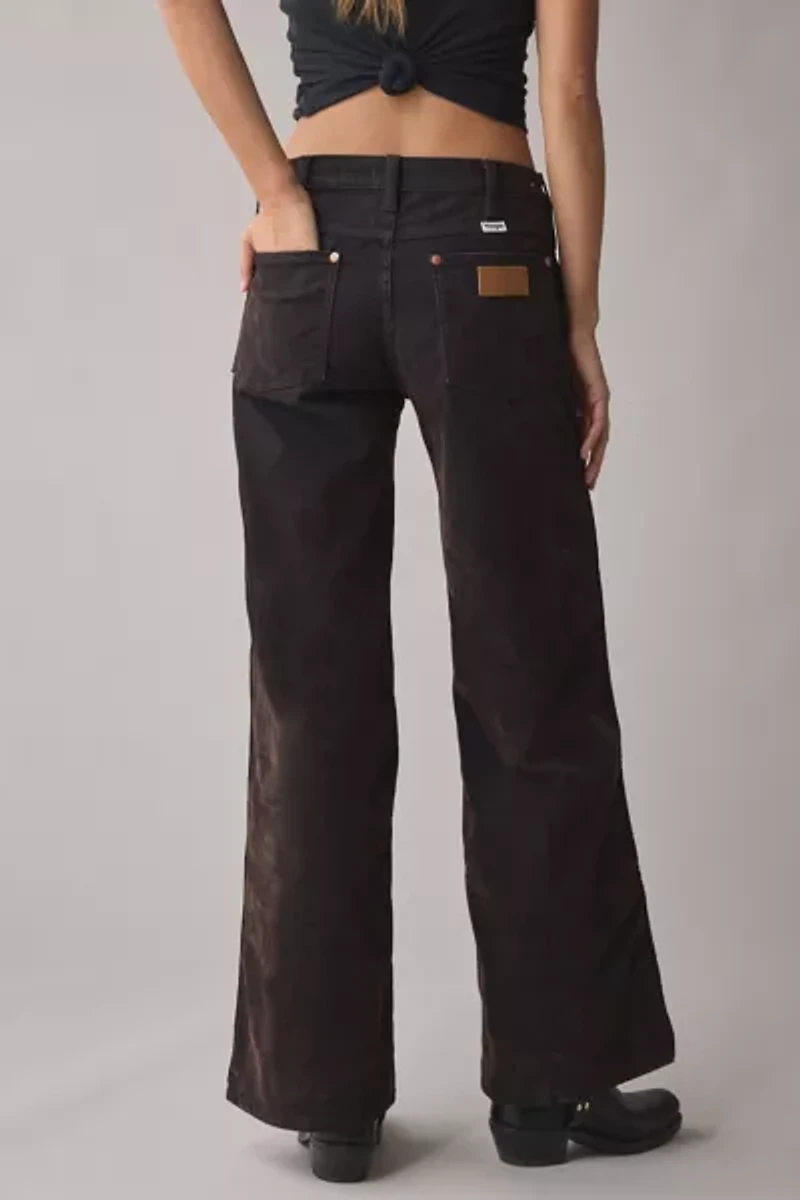 Wrangler Worldwide Mid-Rise Wide Leg Jean
