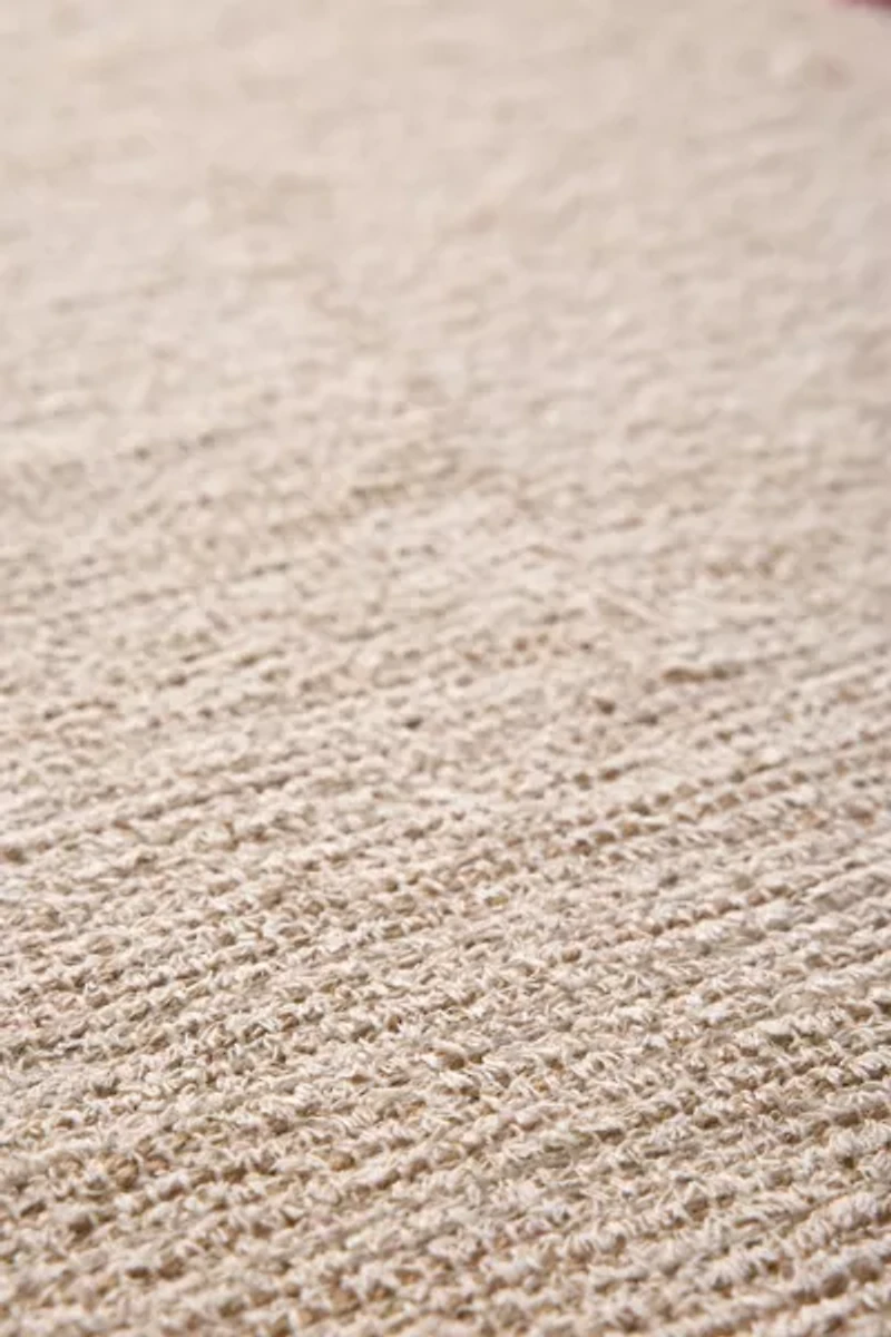 Lily Scalloped Edge Jute Rug