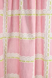 Briar Grid Patterned Window Panel