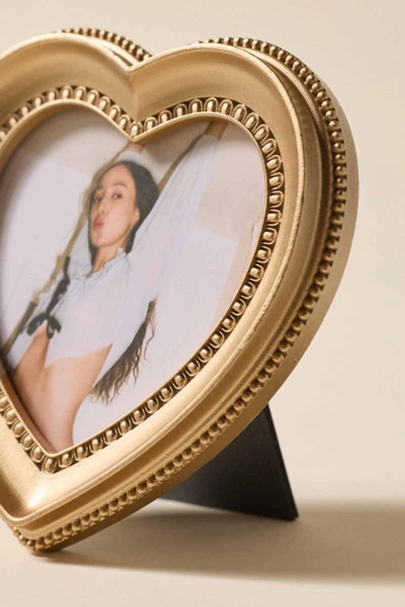 Ornate Heart Shaped 4x4 Picture Frame