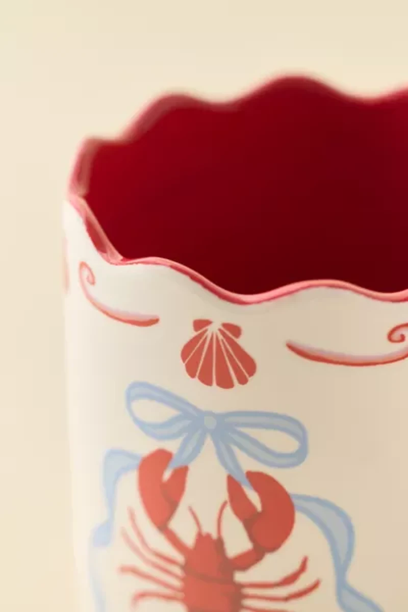 Emily Scalloped Ceramic Utensil Holder