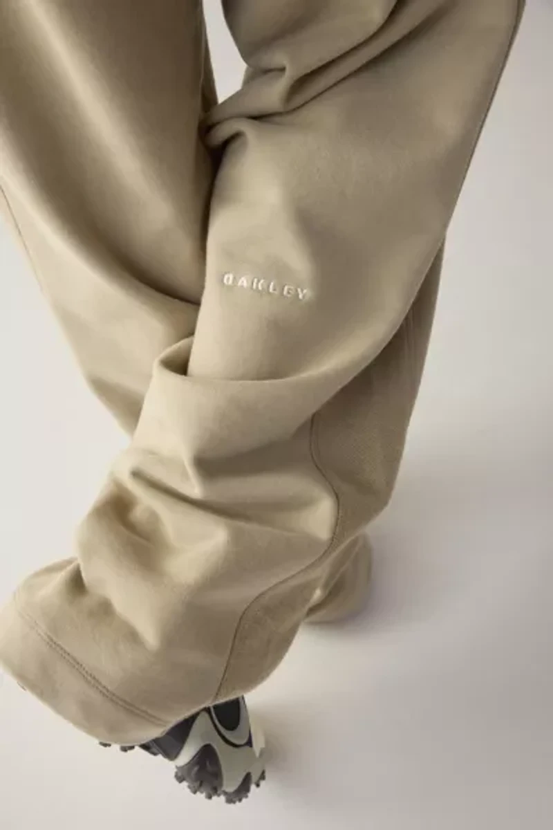 Oakley UO Exclusive Open Hem Straight Leg Sweatpant