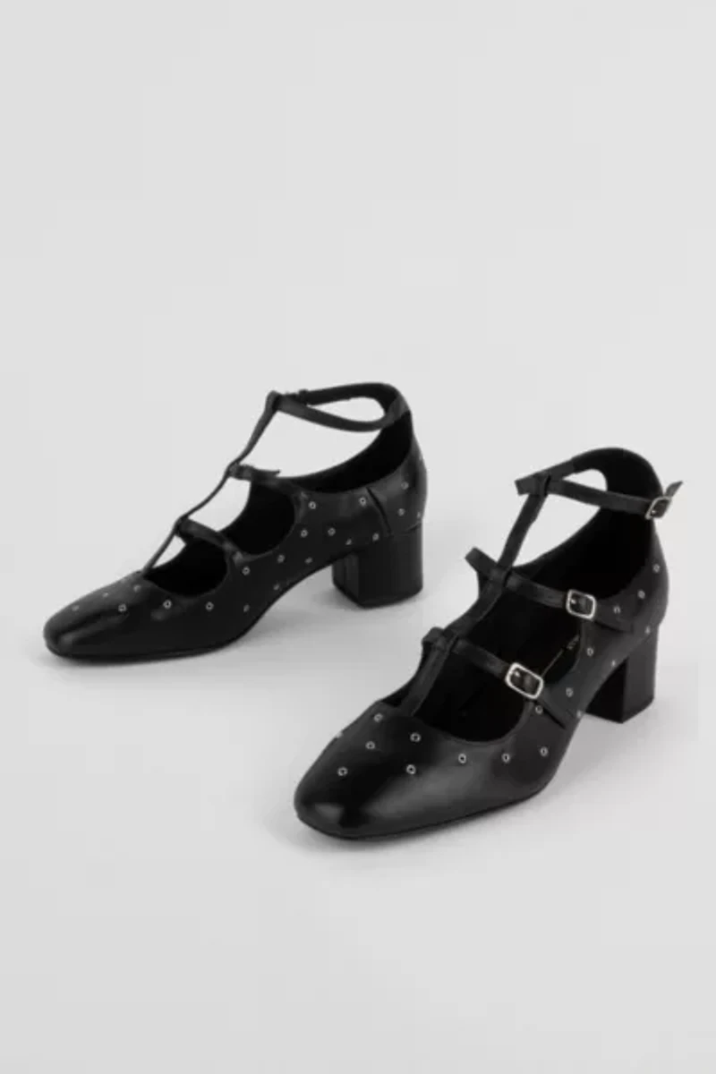 Intentionally Blank Pickle Heel