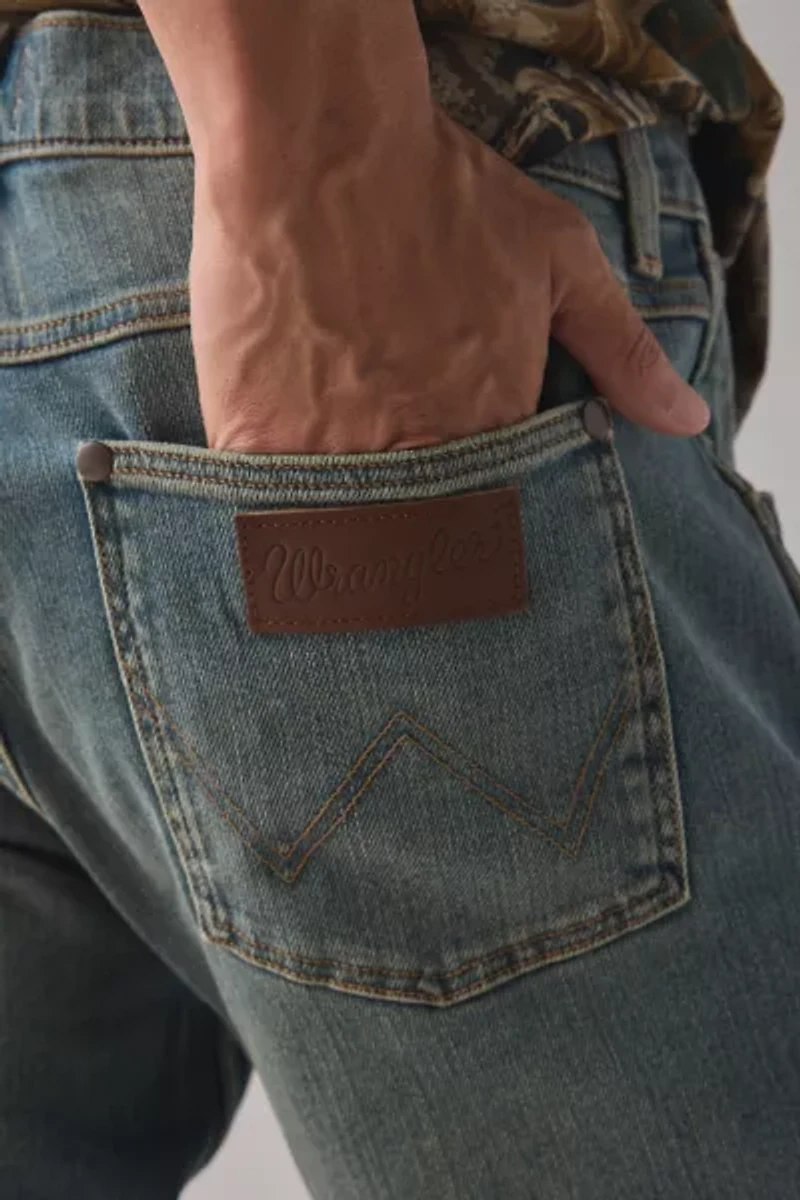 Wrangler Greensboro Straight Leg Jean