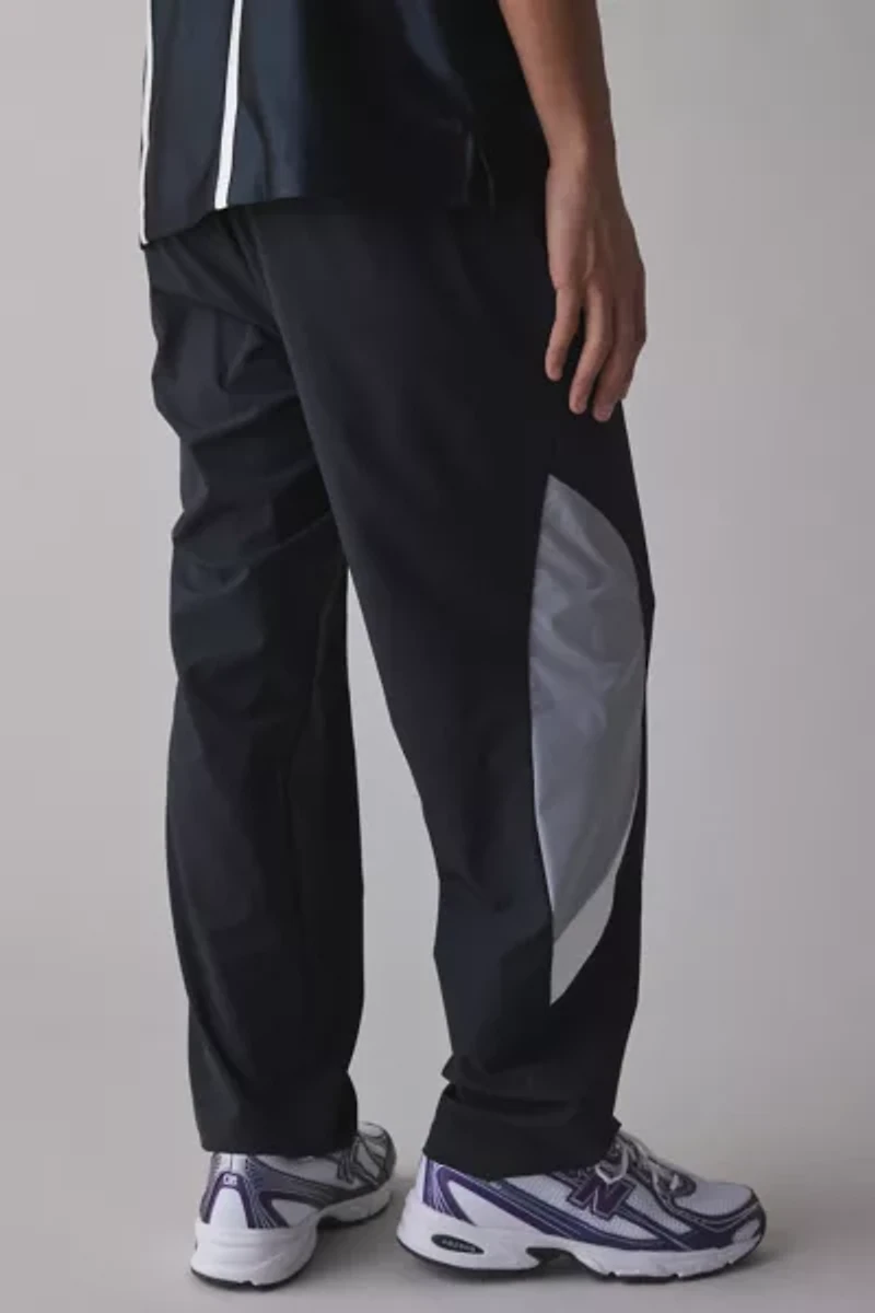 New Balance Woven Track Pant