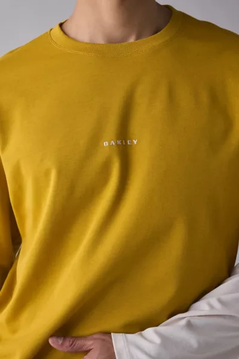 Oakley UO Exclusive Layered Long Sleeve Tee