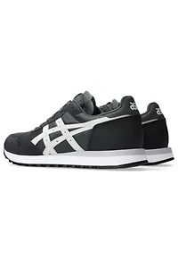 ASICS Tiger Runner II Sportstyle Sneakers