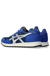 ASICS Tiger Runner II Sportstyle Sneakers