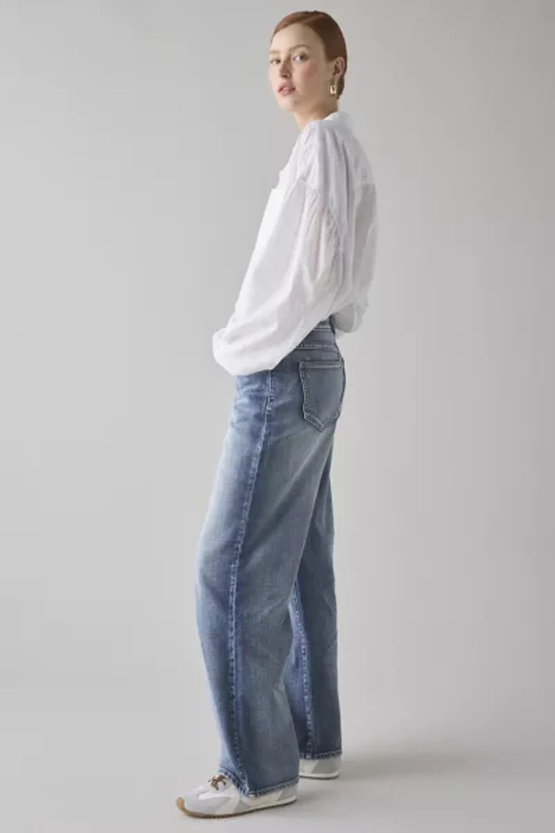 Abrand 99 Keira Low-Rise Baggy Flare Jean