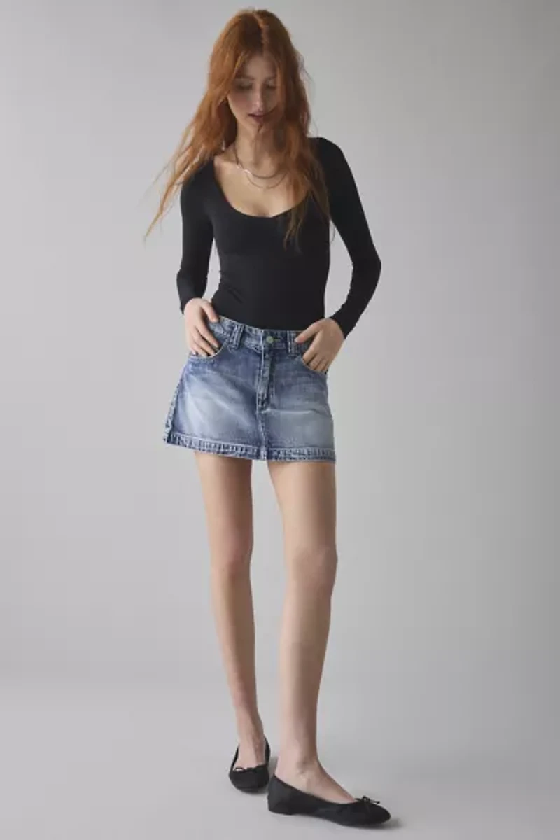 Abrand 95 Jenna A-line Denim Mini Skirt