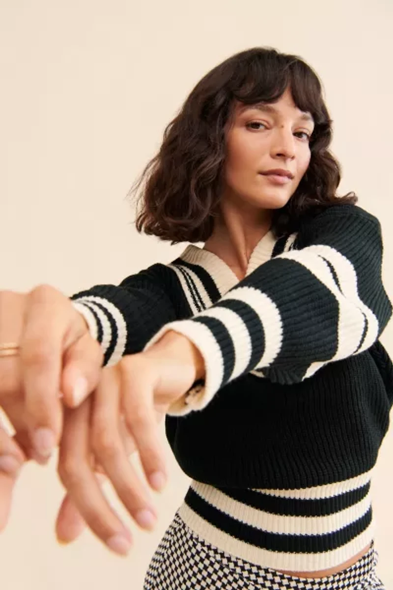 Steve Madden Jen V-Neck Sweater
