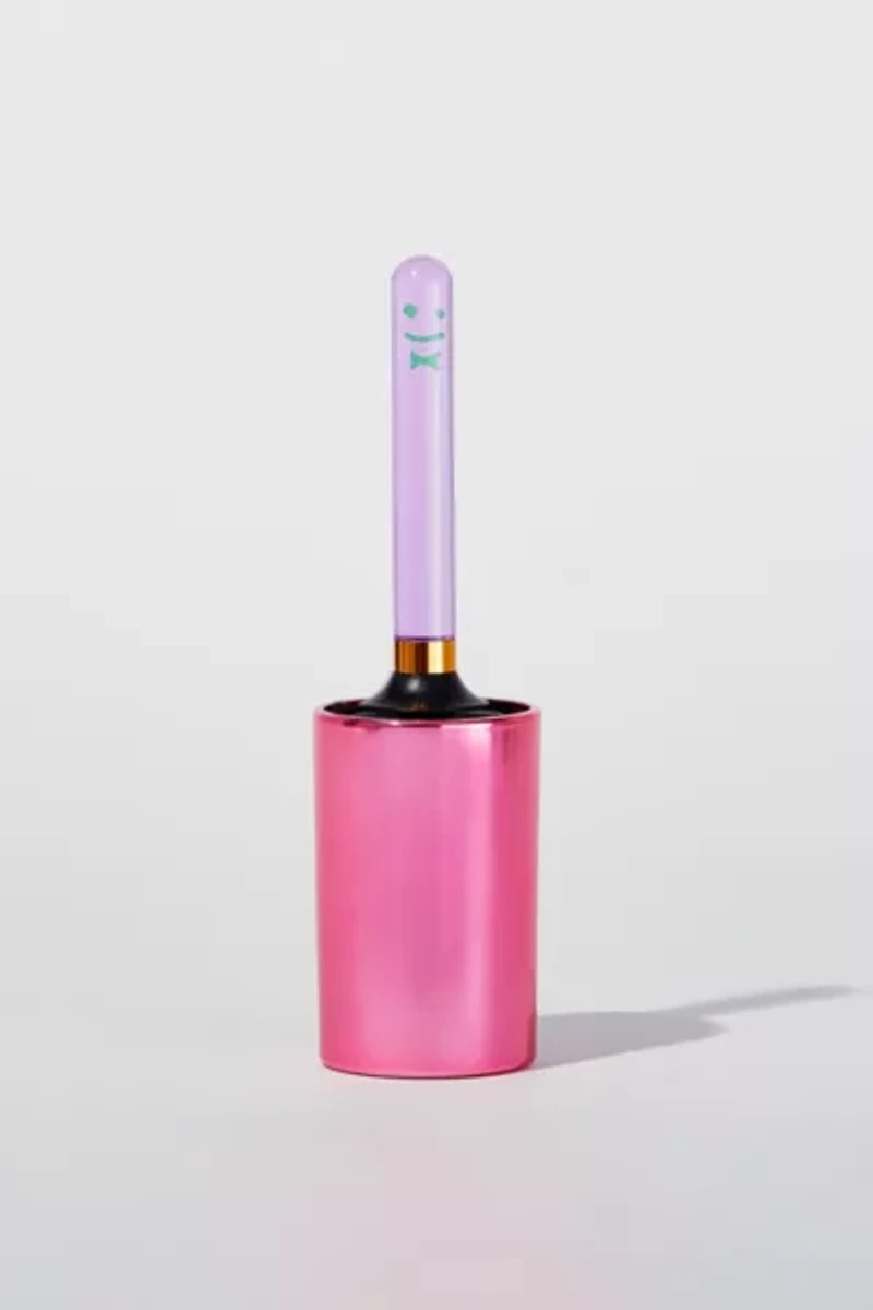 Staff The Lint Roller