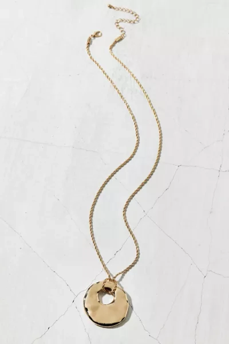 Milan Metal Pendant Necklace