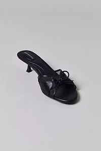UO Poppy Kitten Heel Mule