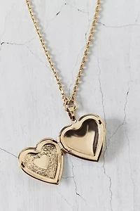 Metal Etched Heart Locket Necklace