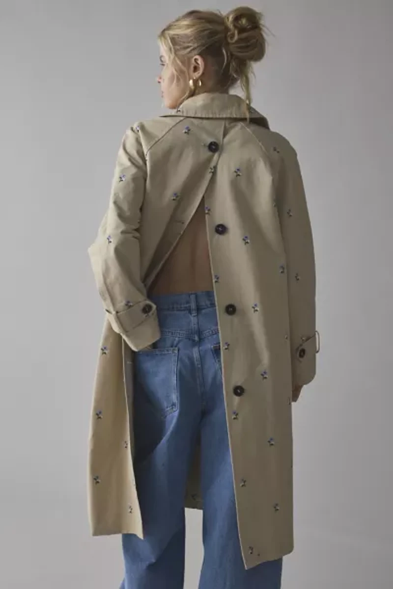 Avec Le Filles Floral Embroidered Button-Back Trench Coat