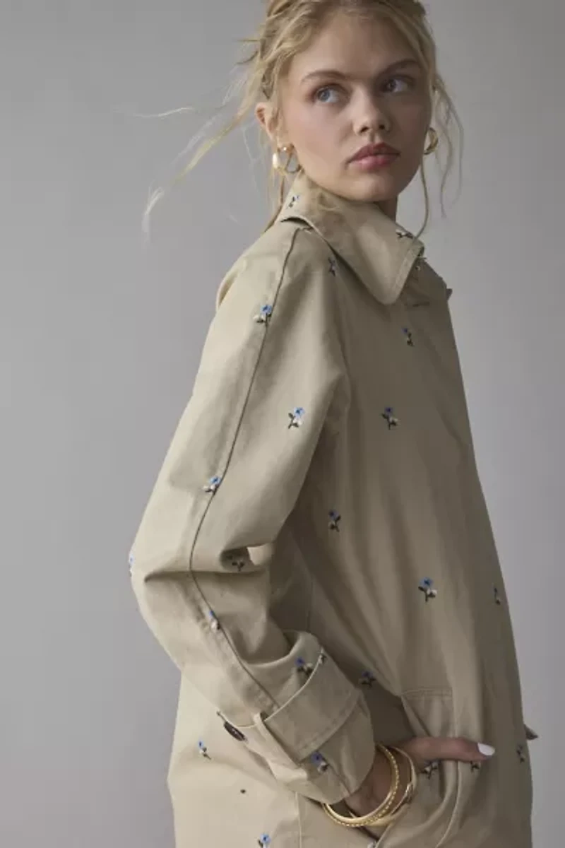 Avec Le Filles Floral Embroidered Button-Back Trench Coat
