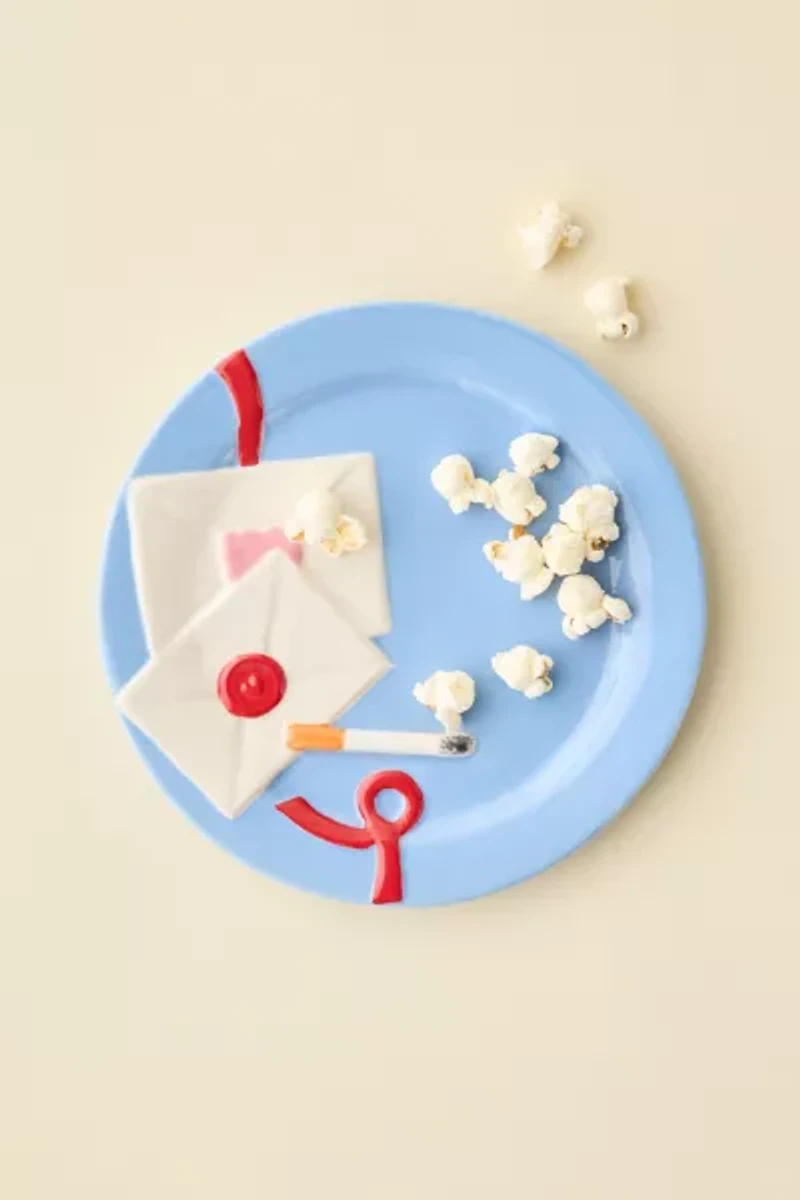 Lana Sculpted Ceramic Dinner Plate