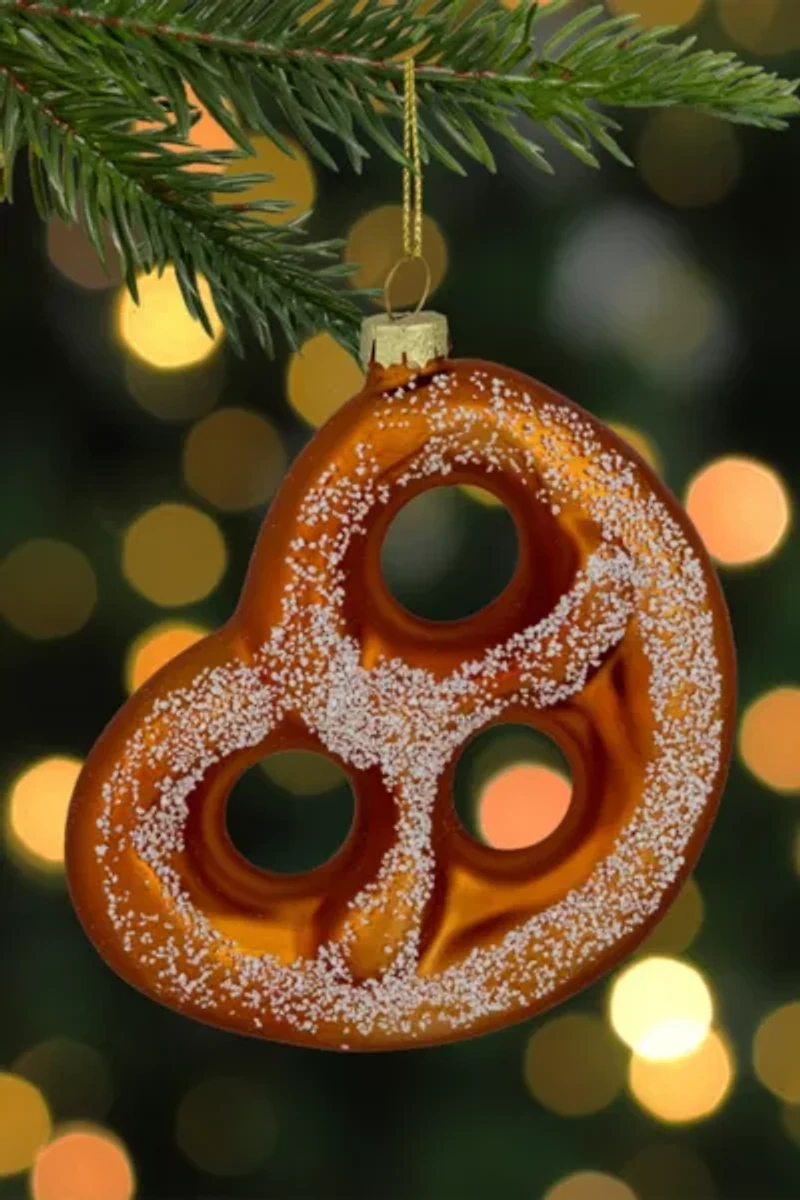 Salted Soft Pretzel Glass Ornament